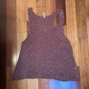 Willow & Clay | Sleeveless pink/maroon knit top with beads size lrg